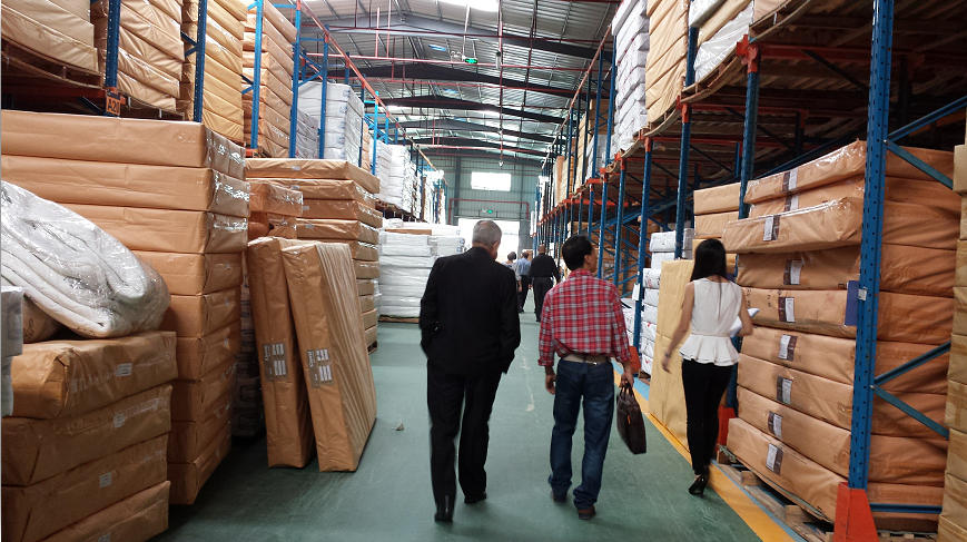 Warehouse storage service and repacking shipping to Worldwide