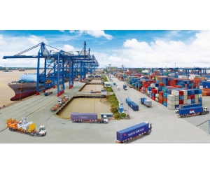 Sea freight forwarder to door services from China to Felixstowe UK